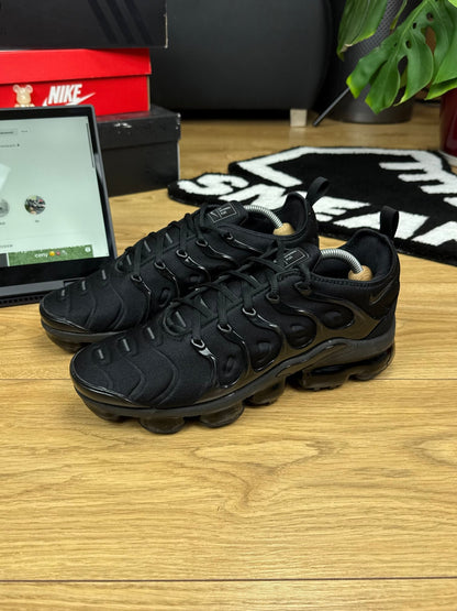 Nike Air Vapormax Plus (44)