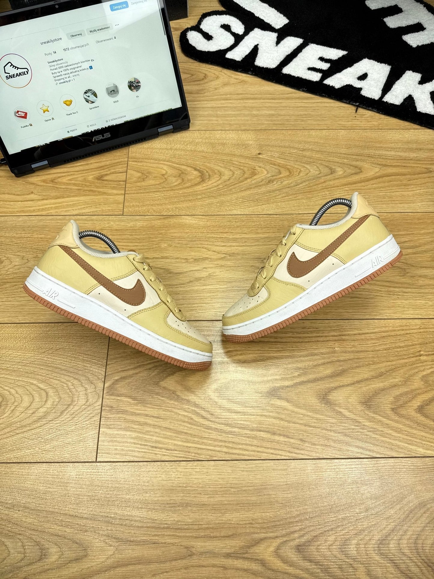 Nike Air Force 1 Low (37.5)