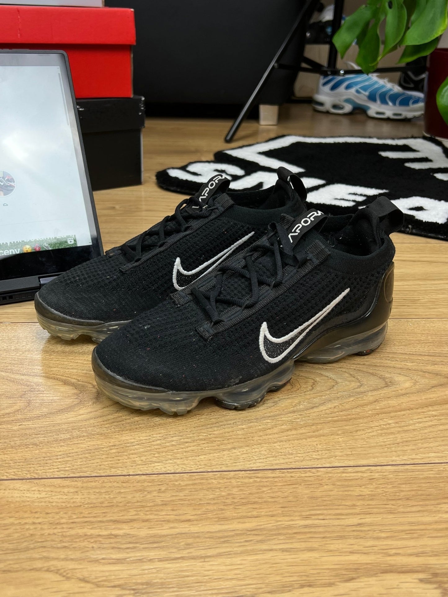 Nike Air Vapormax 2021 FK (38.5)