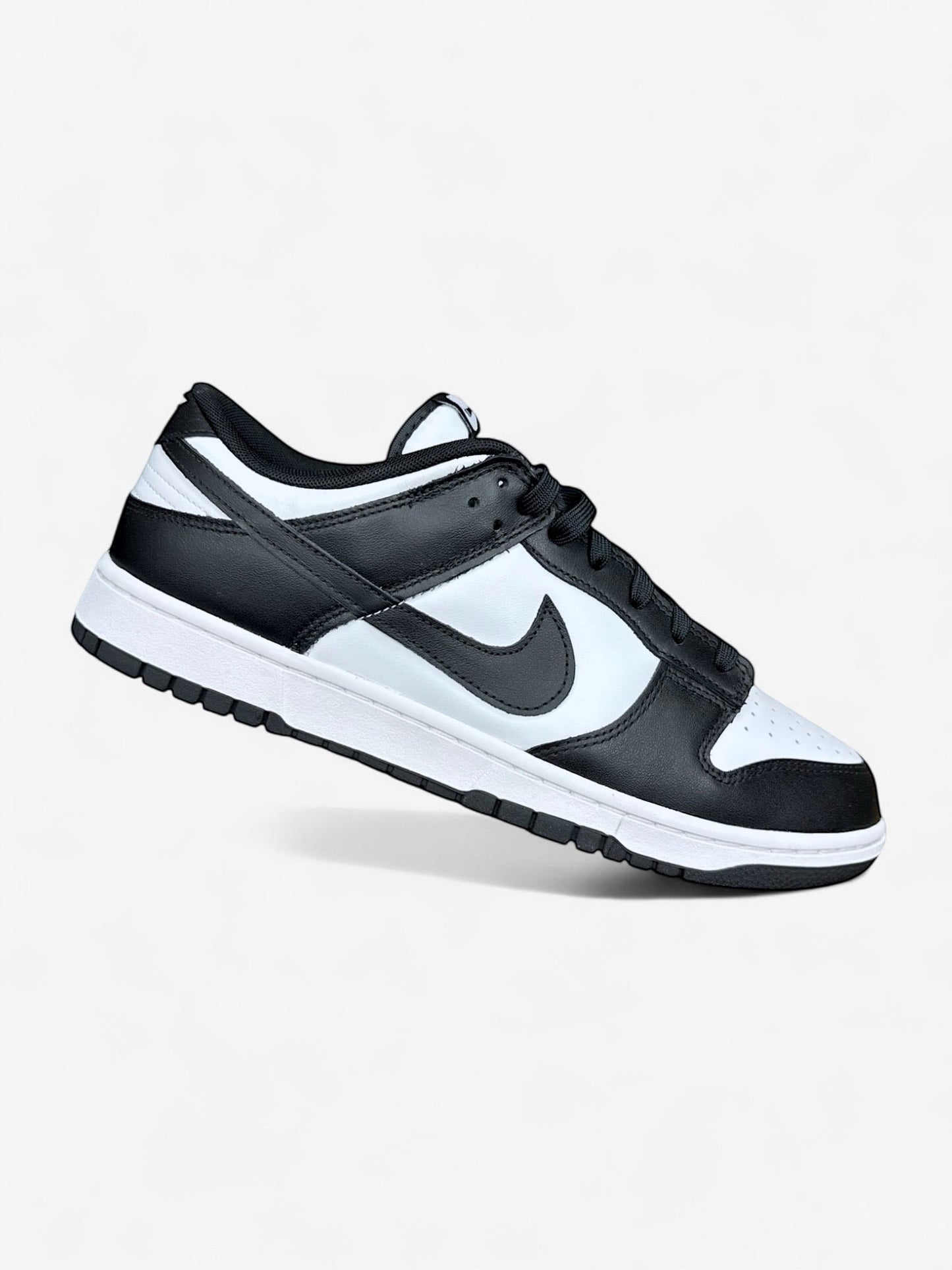 Nike Dunk Low (44.5)