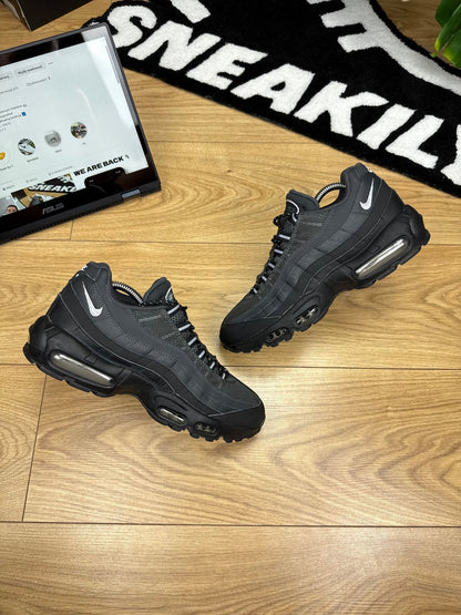 Nike Air Max 95 (42)