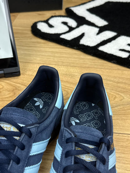 Adidas Spezial (43 1/3)