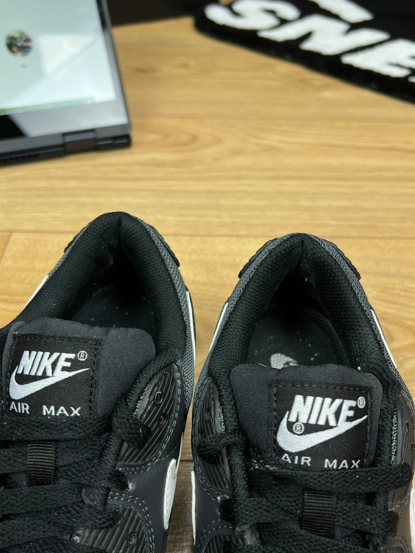 Nike Air Max 90 (41)
