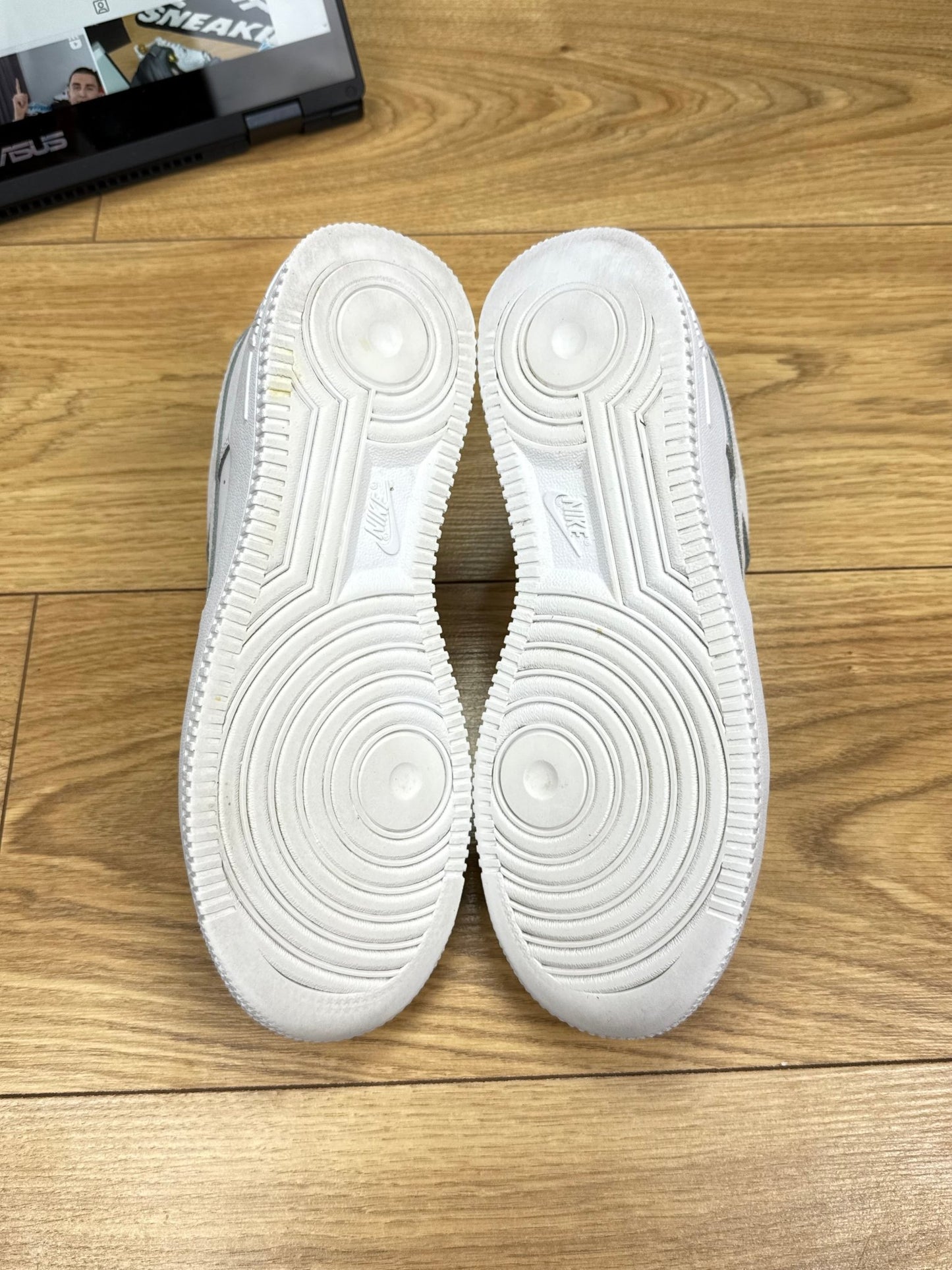 Nike Air Force 1 Low (38.5)
