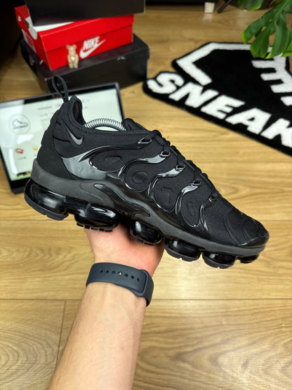 Nike Air Vapormax Plus (44)