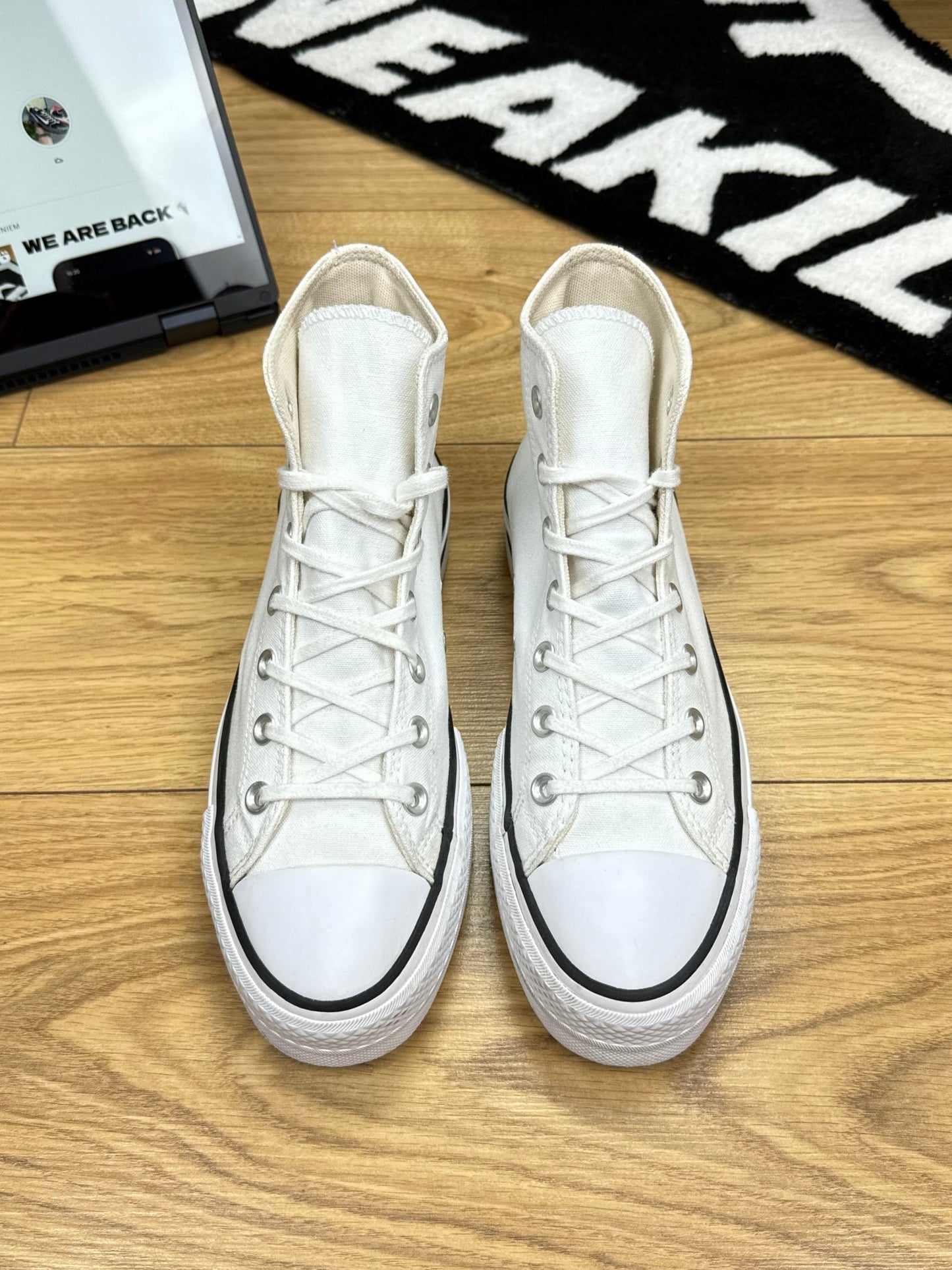 Converse Chuck Taylor High Platform (39.5)