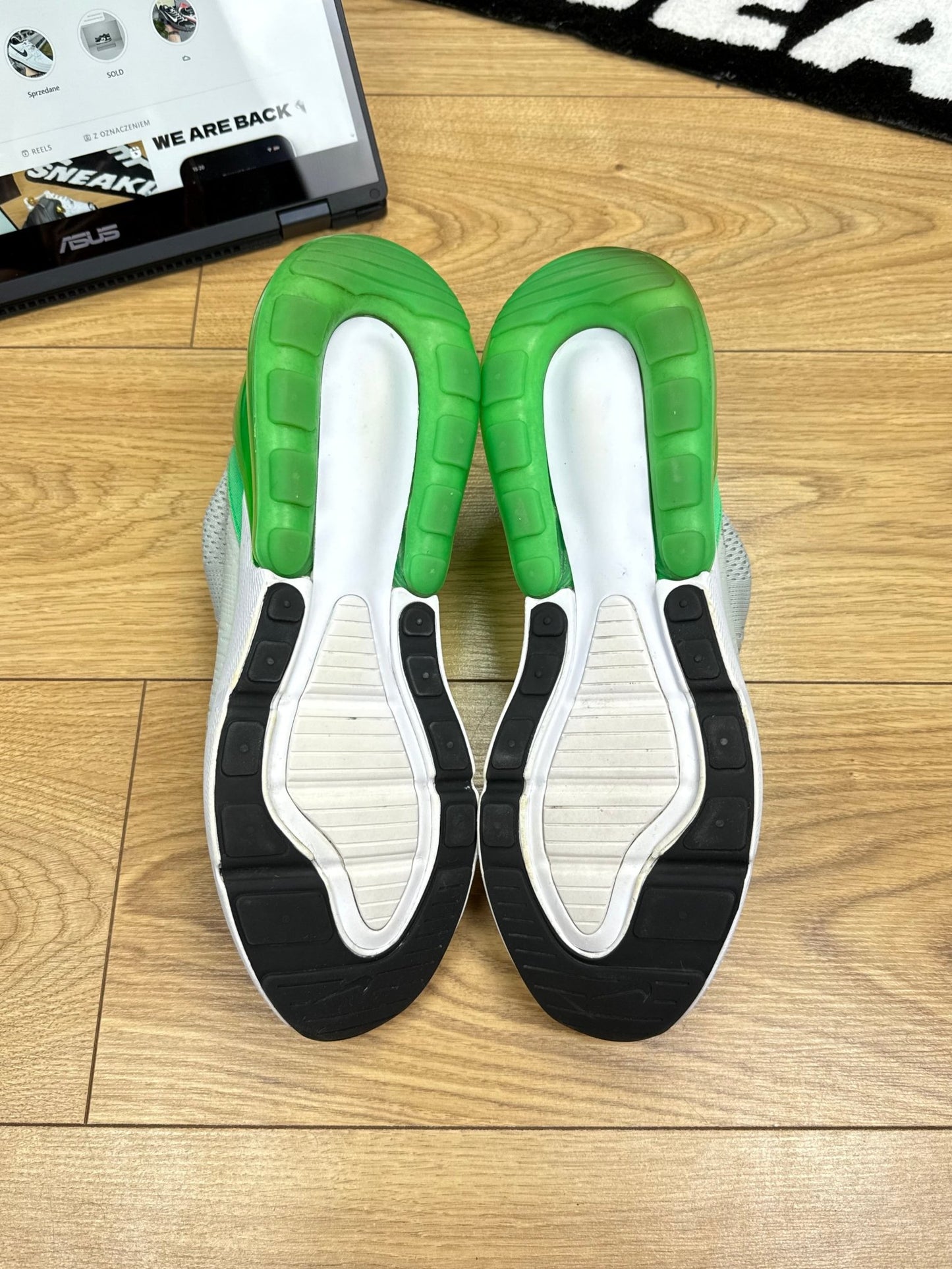 Nike Air Max 270 (46)