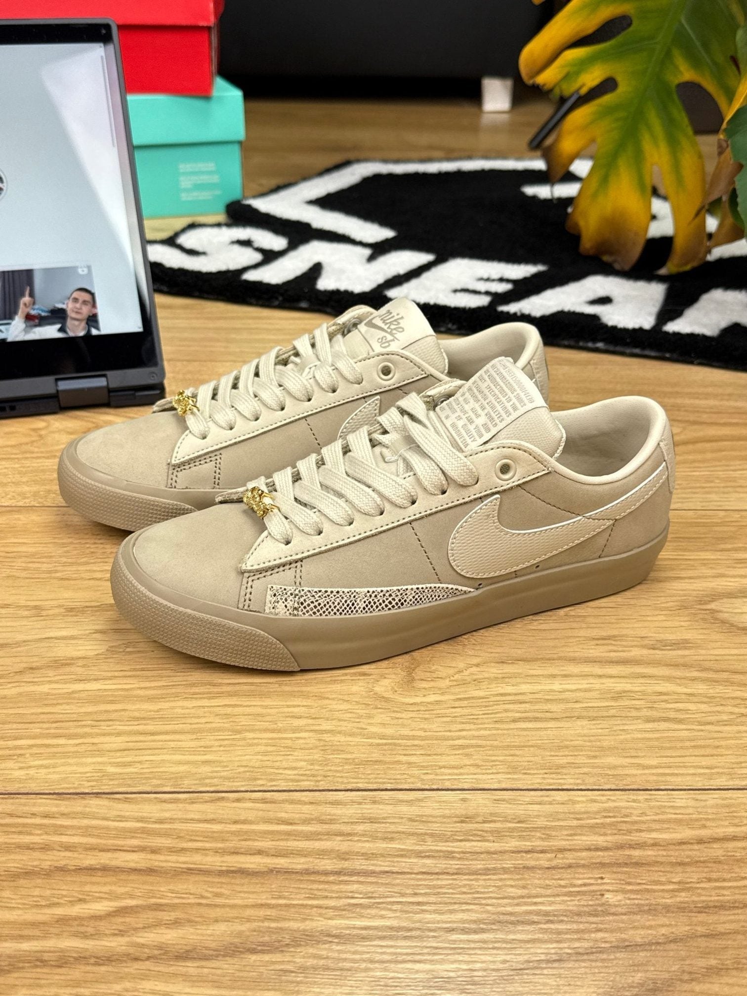 Nike Blazer Low “Khaki” (FPAR Collaboration) Blazer Low Khaki FPAR — buty sportowe męskie nowe rozmiar 38, widok z tyłu