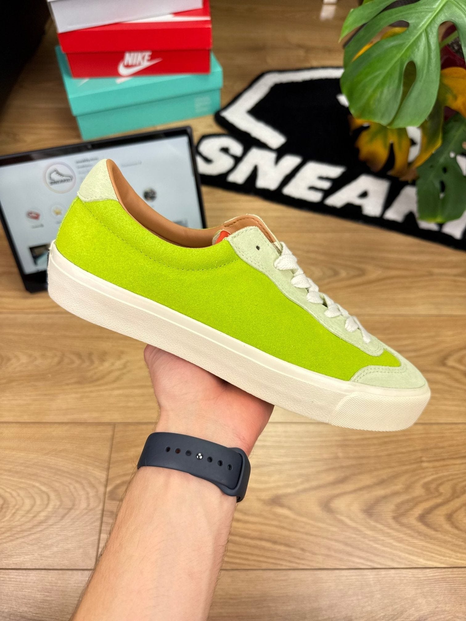 Last Resort AB VM004 Low “Milic” VM004 Milic Black Beige — buty sportowe męskie nowe rozmiar 44.5, widok z góry na zewnętrzną stronę butów