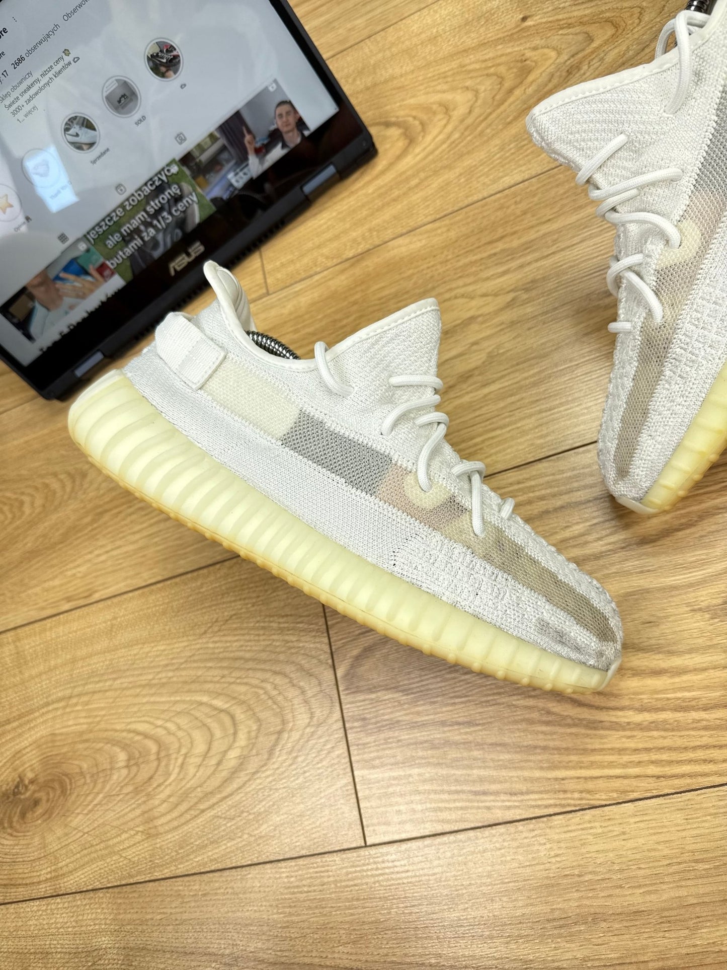 Adidas Yeezy 350 (44)