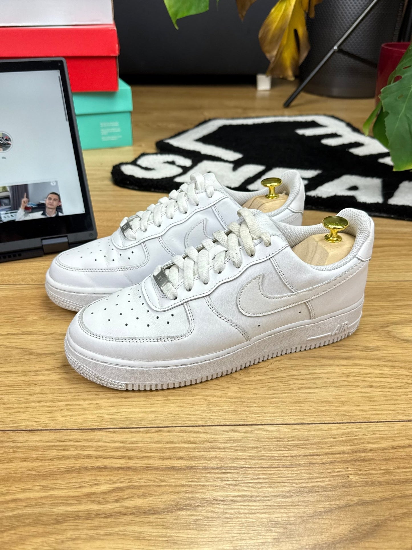 Nike Air Force 1 Low (40)