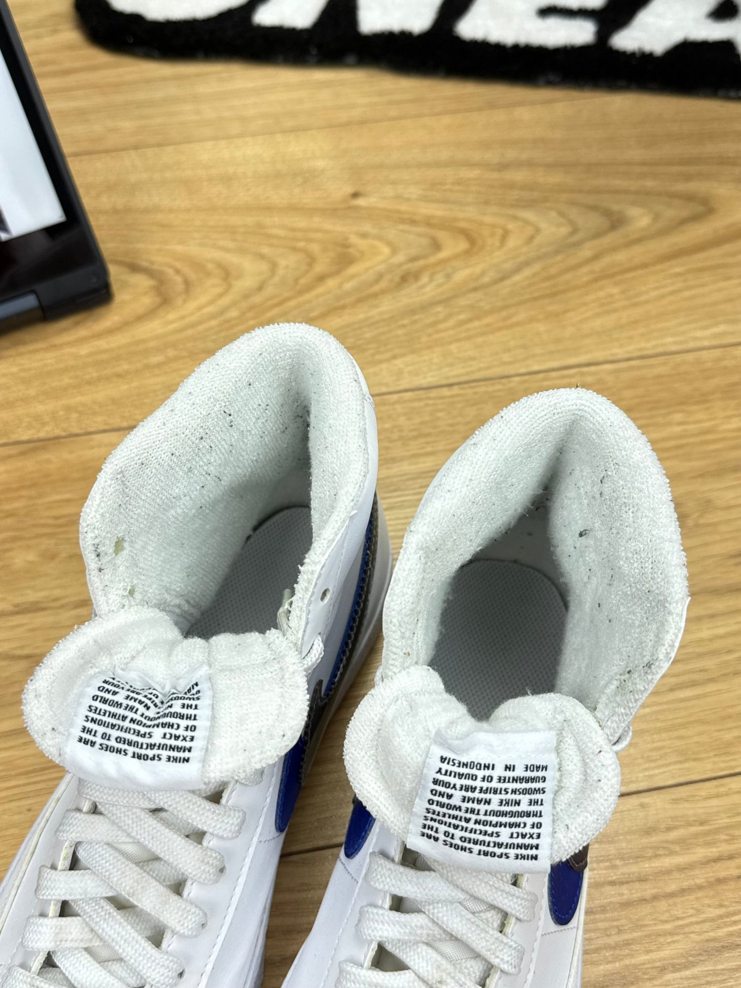 Nike Blazer Mid (38)