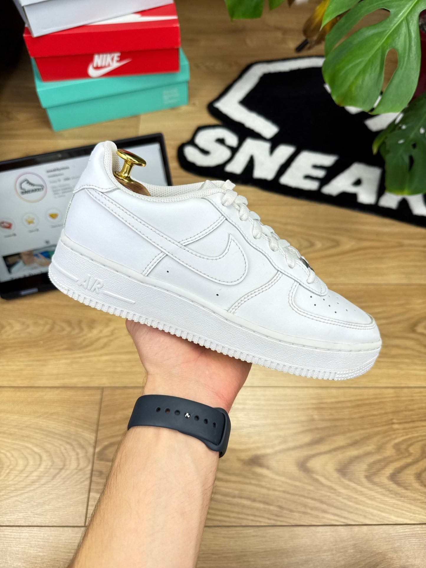 Nike Air Force 1 Low (38.5)