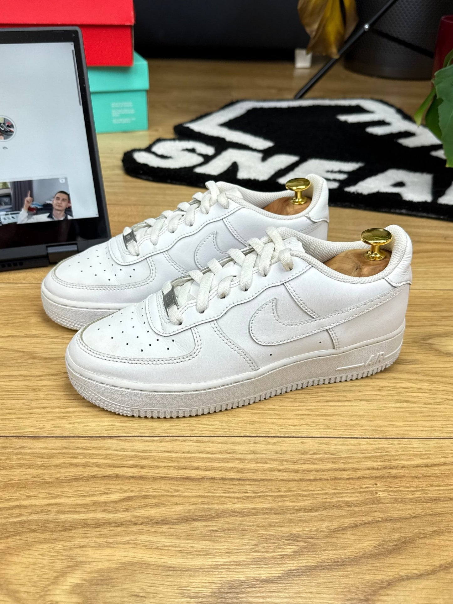 Nike Air Force 1 Low (38.5)