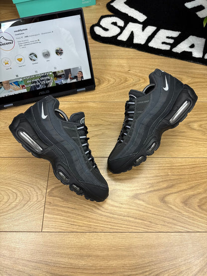 Nike Air Max 95 (42)