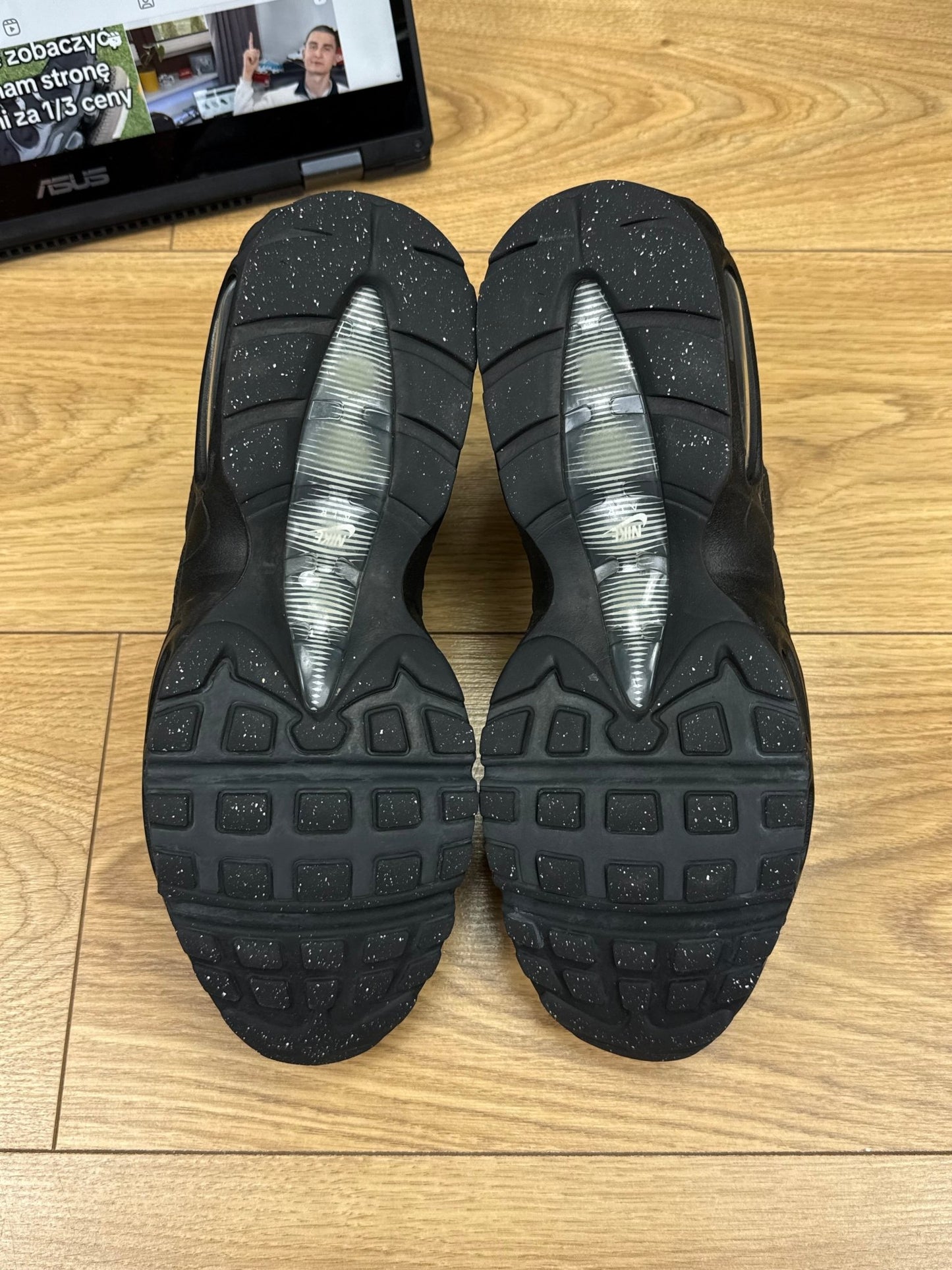 Nike Air Max 95 (42)