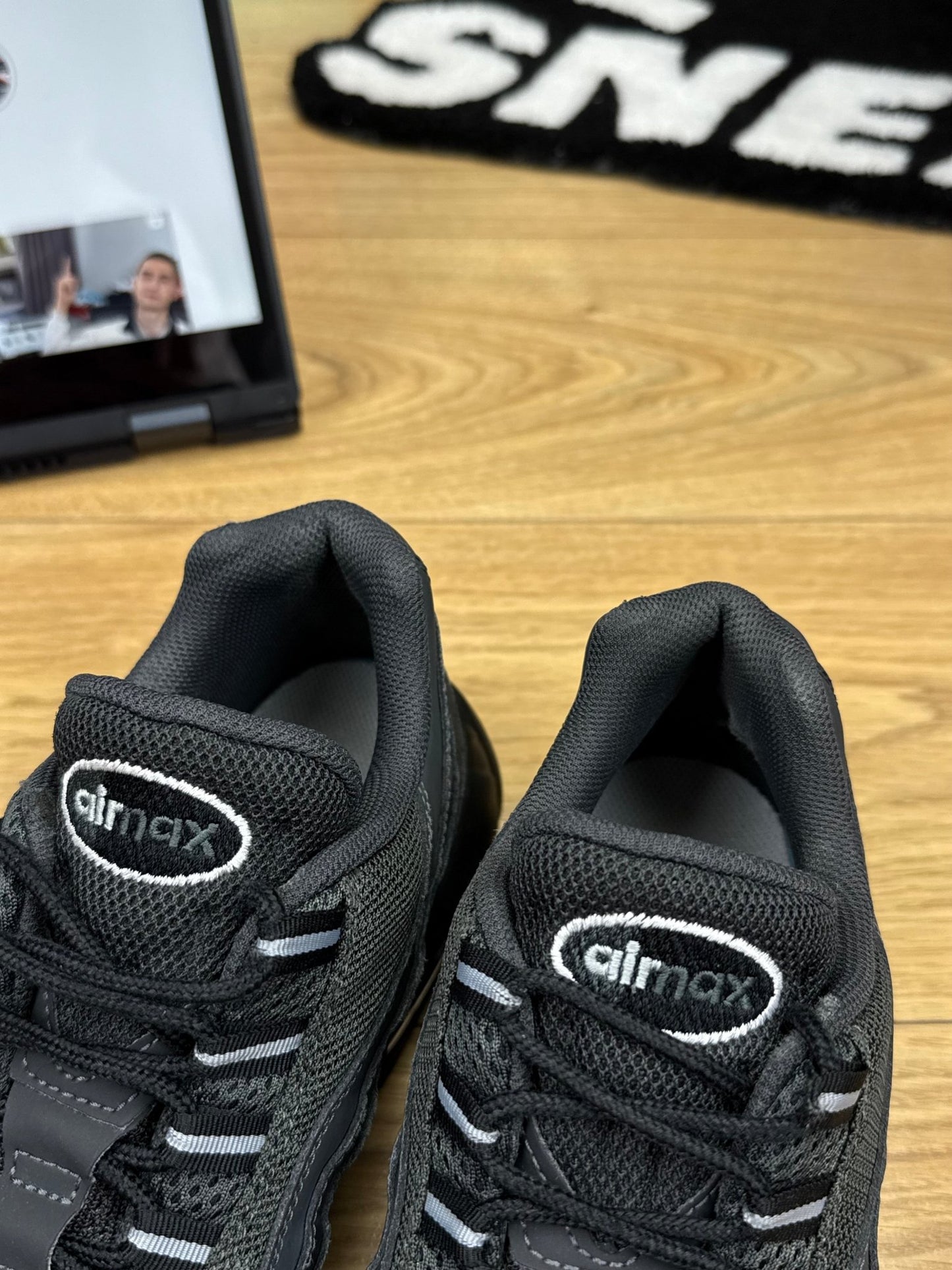 Nike Air Max 95 (42)