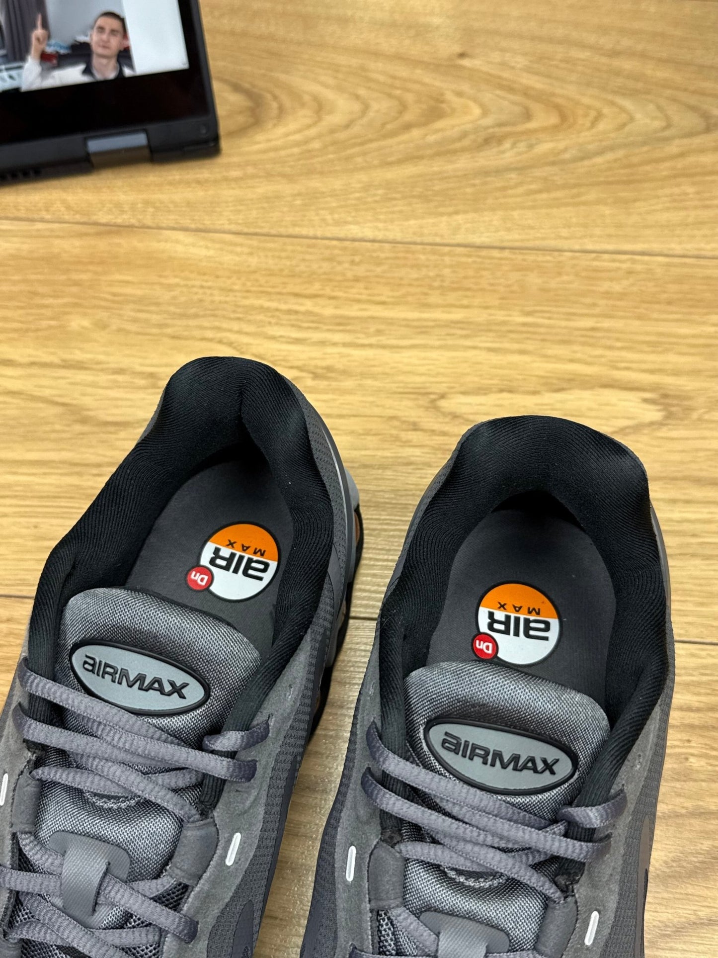 Nike Air Max DN8 (42.5)