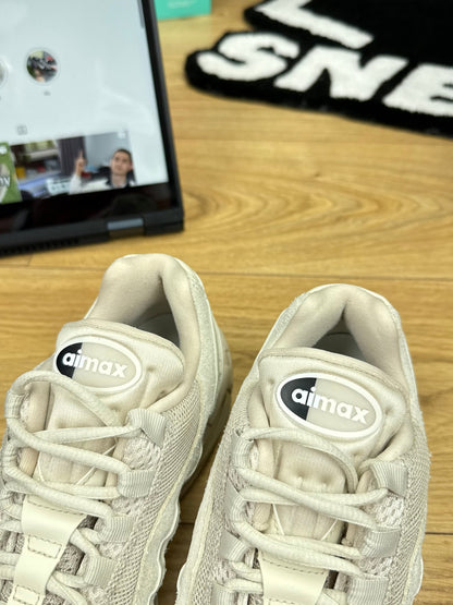 Nike Air Max 95 (40)