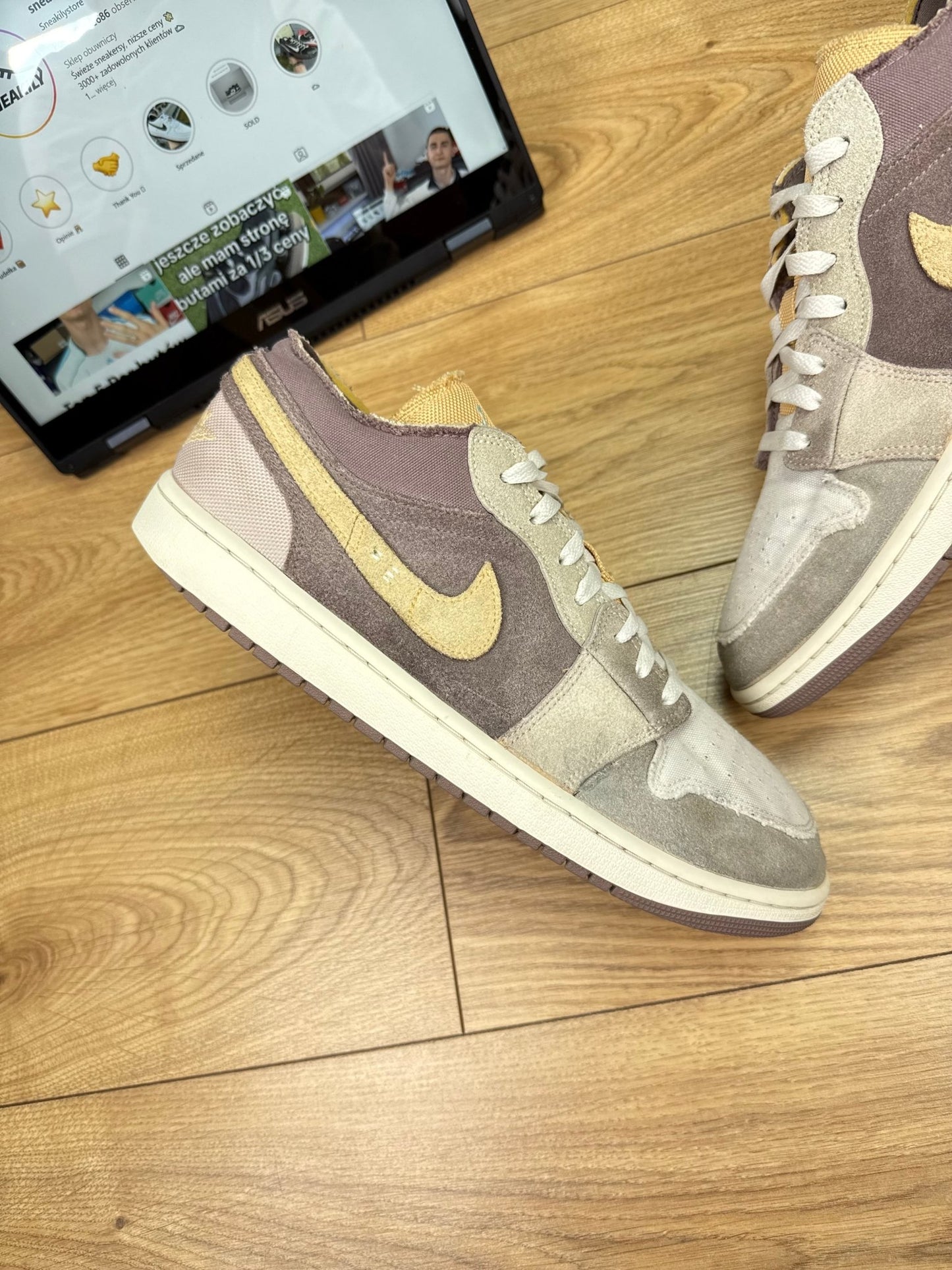 Nike Air Jordan 1 Low (46)