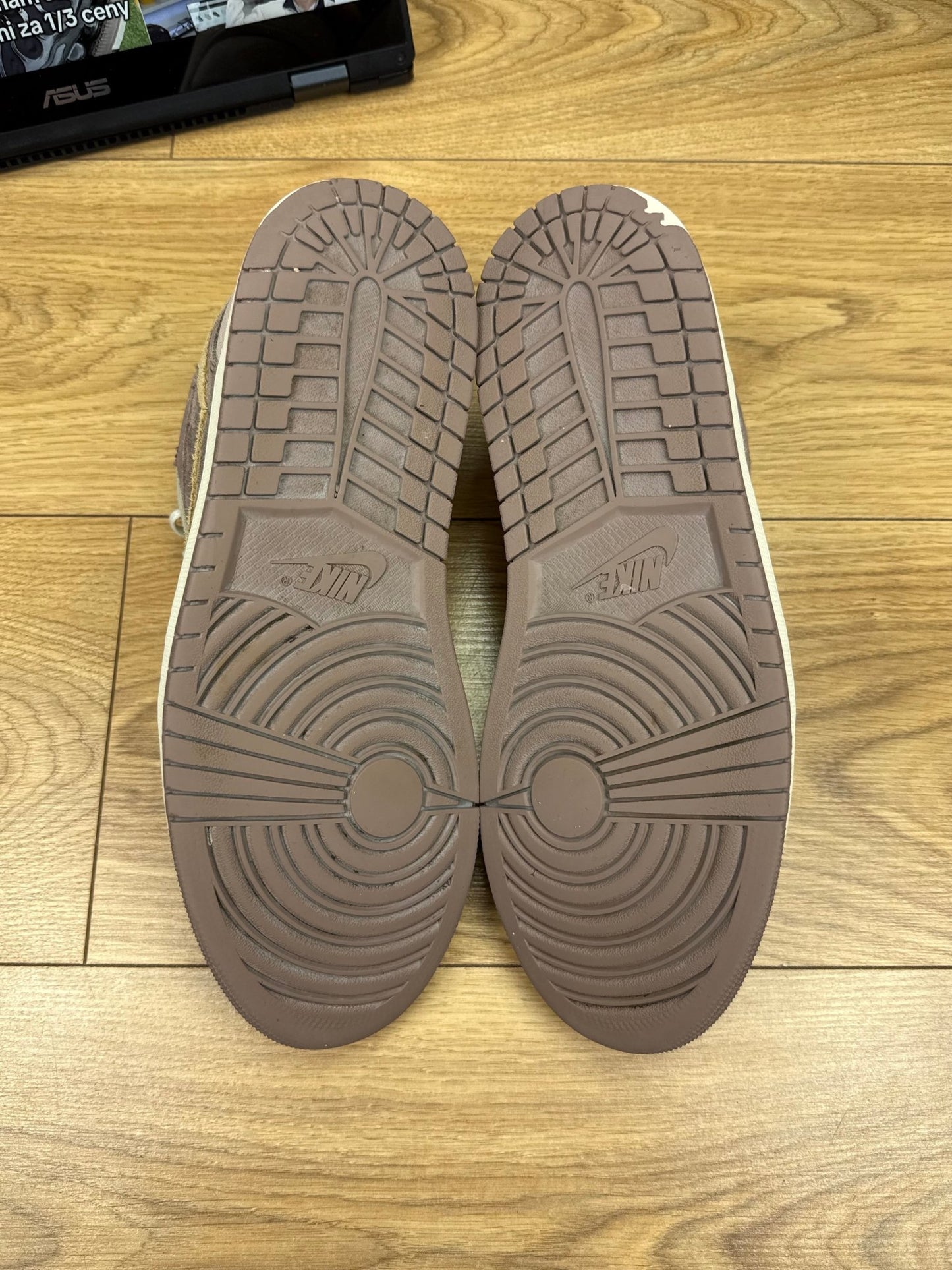 Nike Air Jordan 1 Low (46)