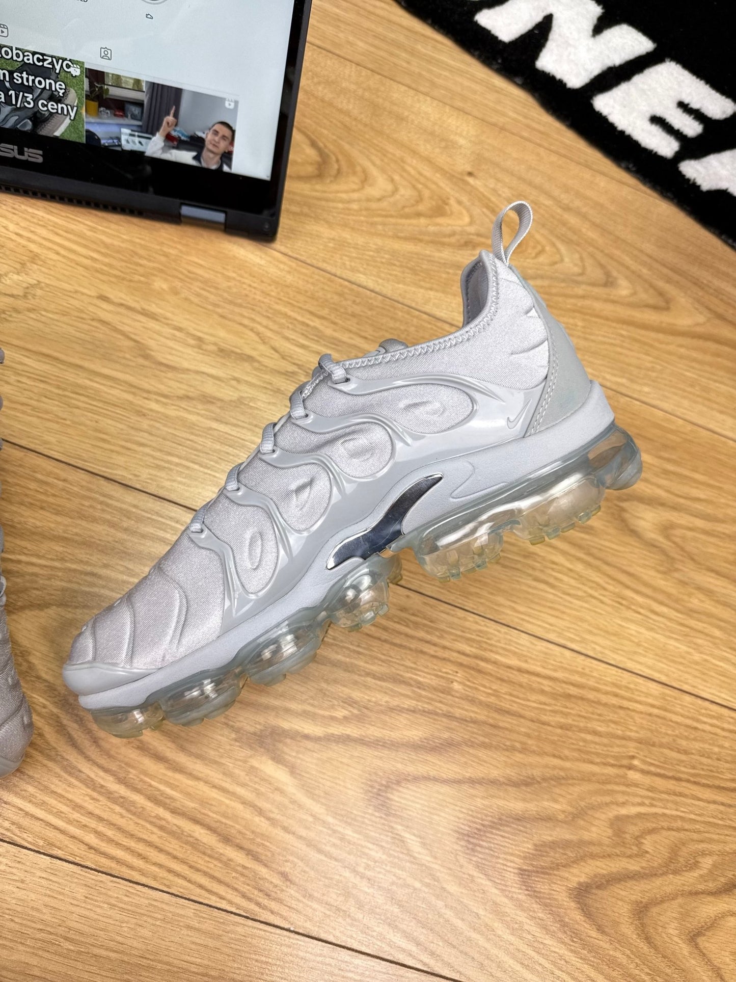 Nike Air Vapormax Plus (43)