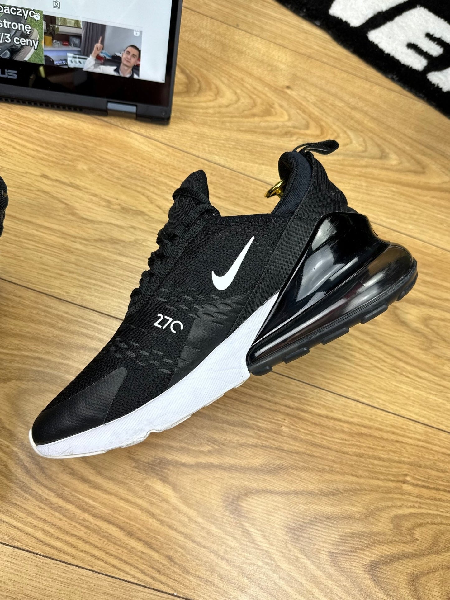 Nike Air Max 270 (43)