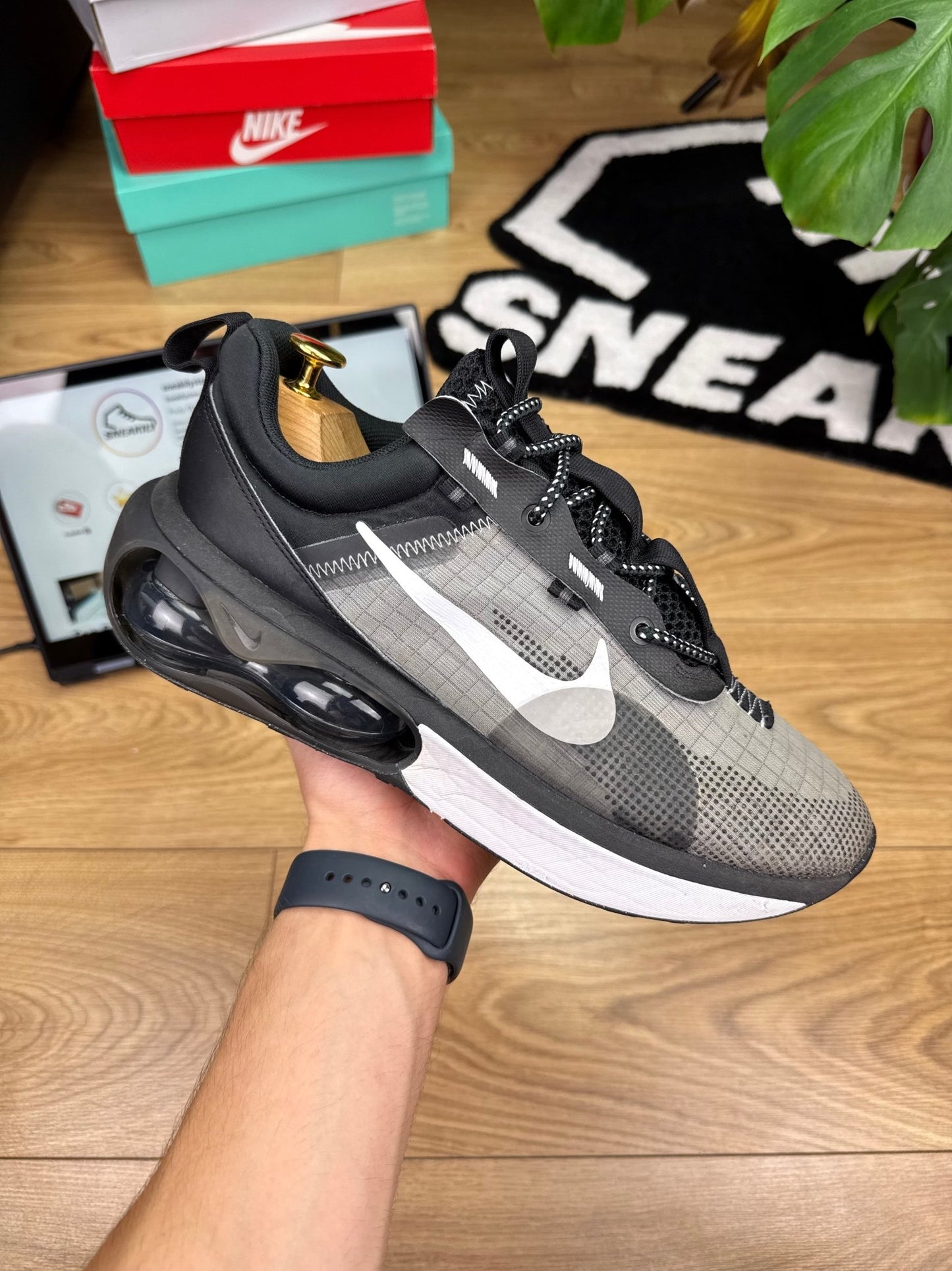 Nike Air Max 2021 (44.5)