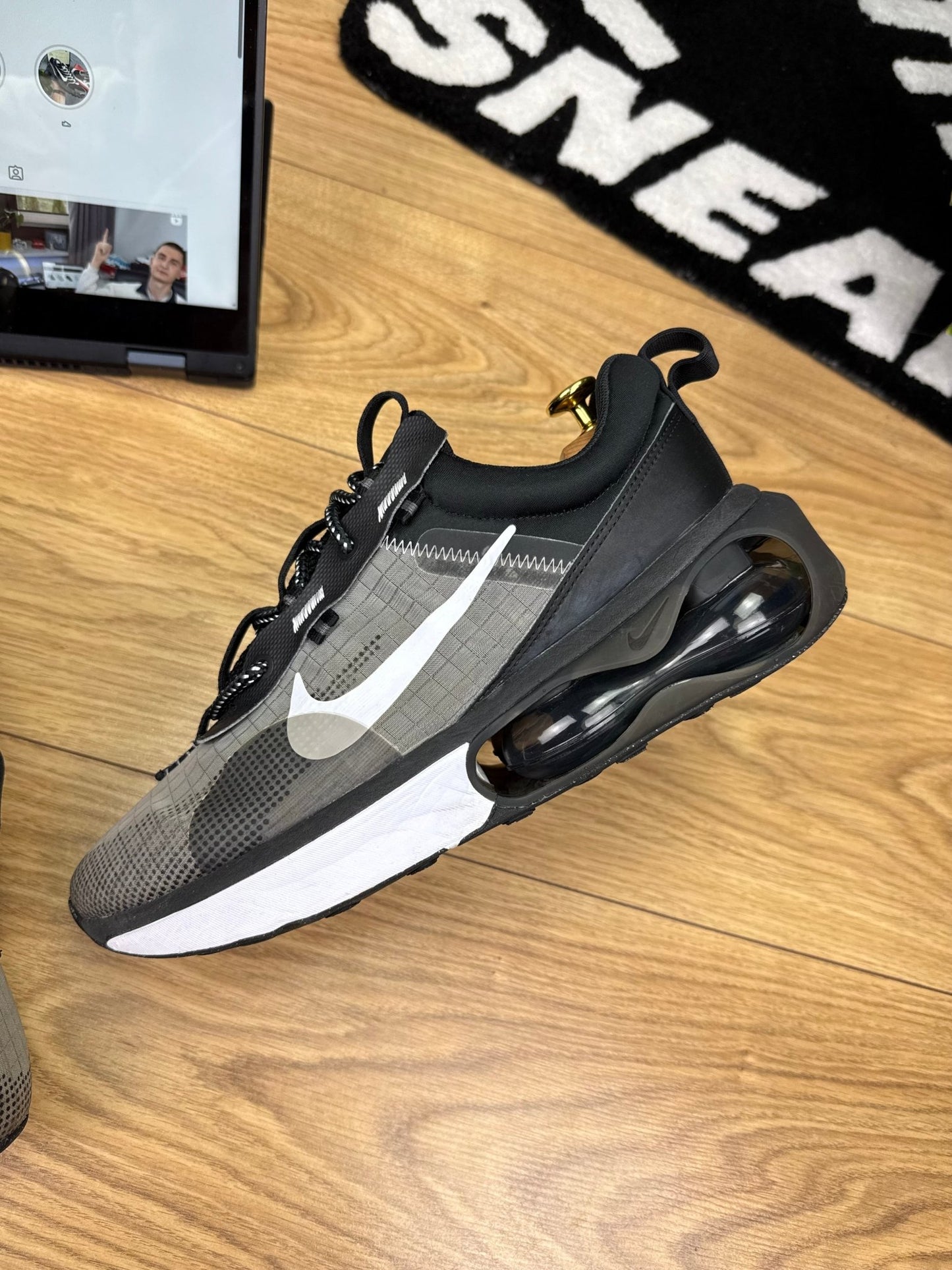 Nike Air Max 2021 (44.5)