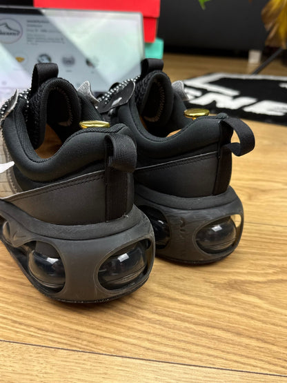 Nike Air Max 2021 (44.5)