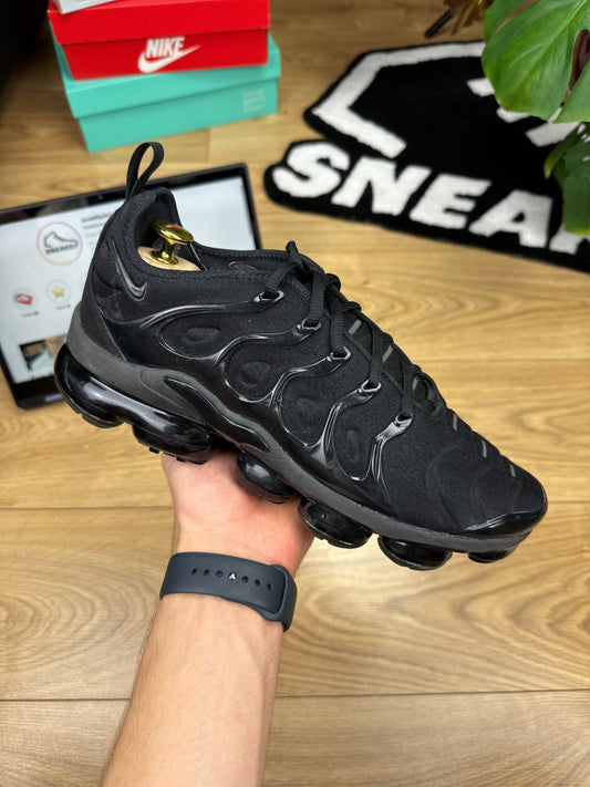 Nike Air Vapormax Plus (44)