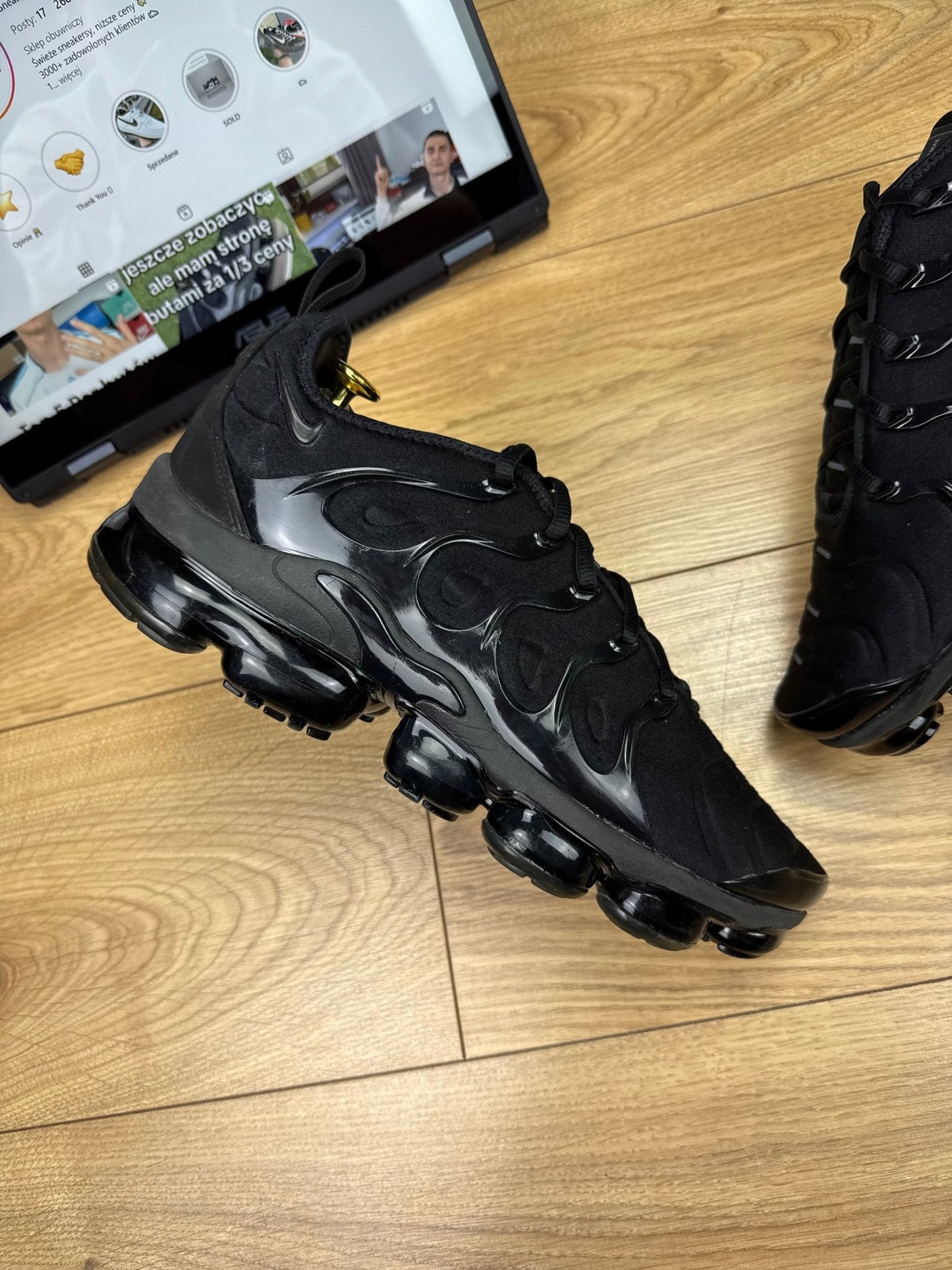 Nike Air Vapormax Plus (44)