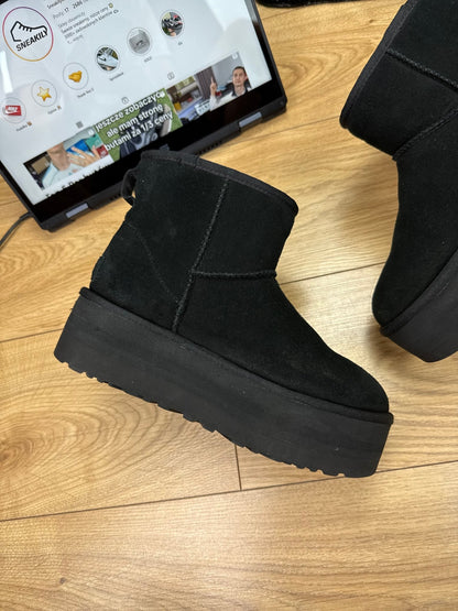 UGG Classic Mini Platform (38)