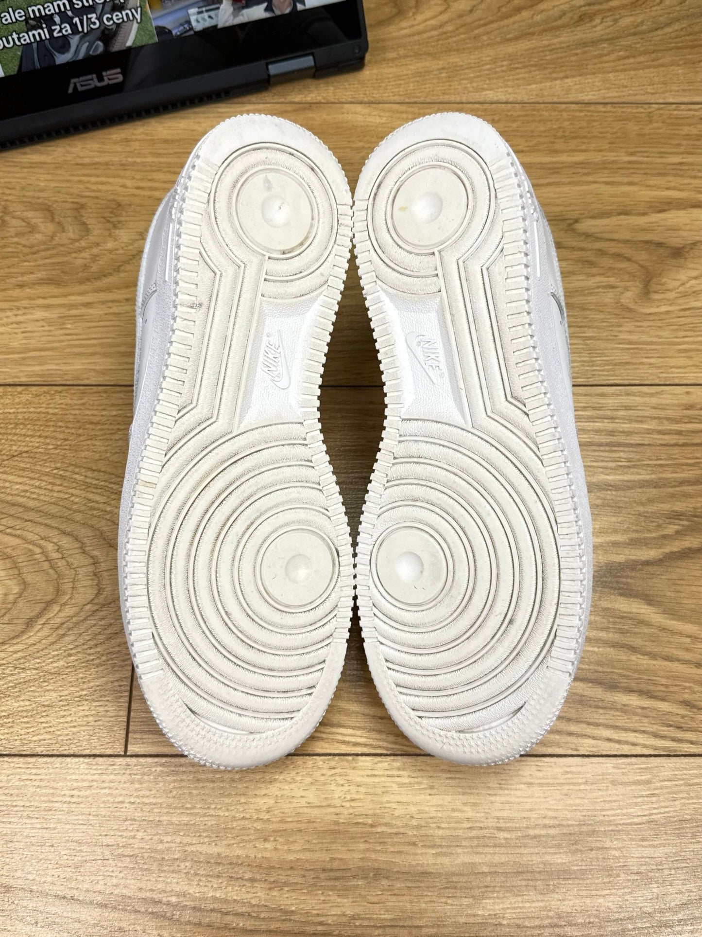 Nike Air Force 1 Low (41)
