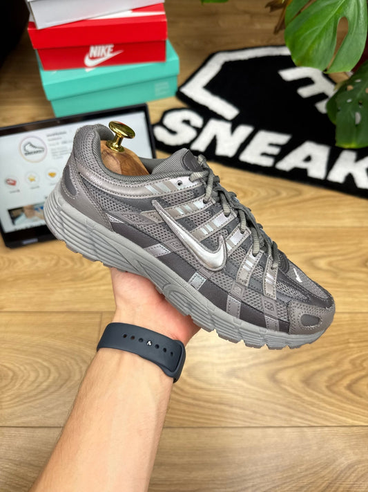 Nike P-6000 (38.5)