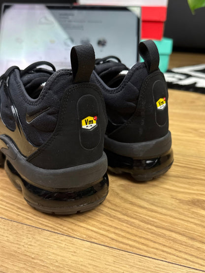 Nike Air Vapormax Plus (44)