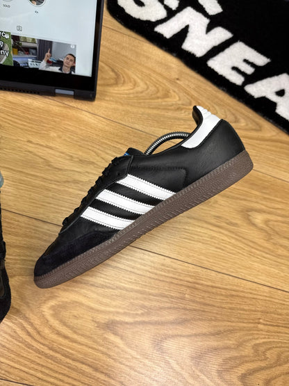 Adidas Samba (43 1/3)
