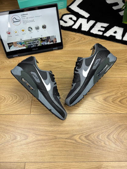 Nike Air Max 90 Gore-Tex (45)