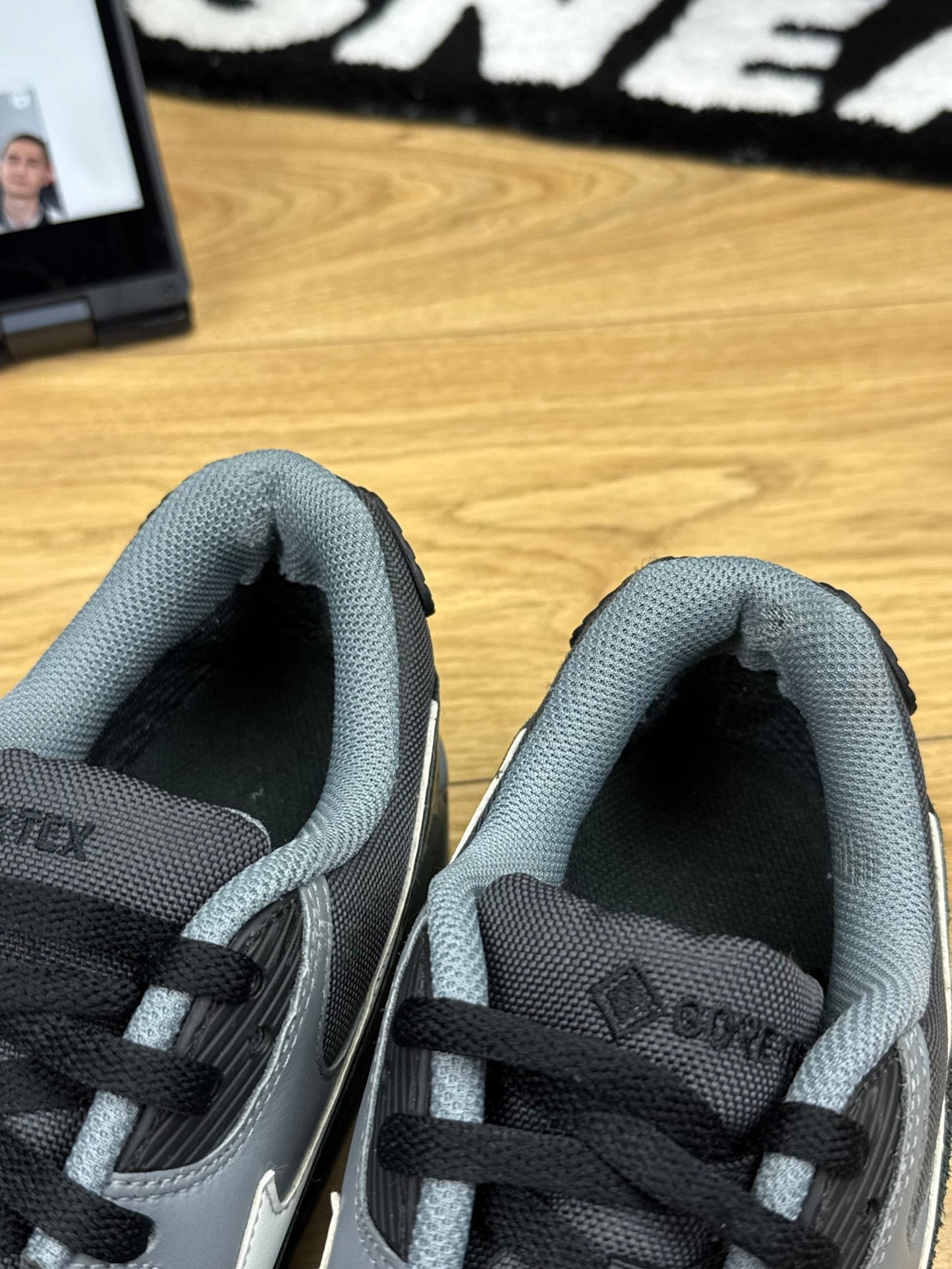 Nike Air Max 90 Gore-Tex (45)