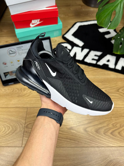 Nike Air Max 270 (42.5)