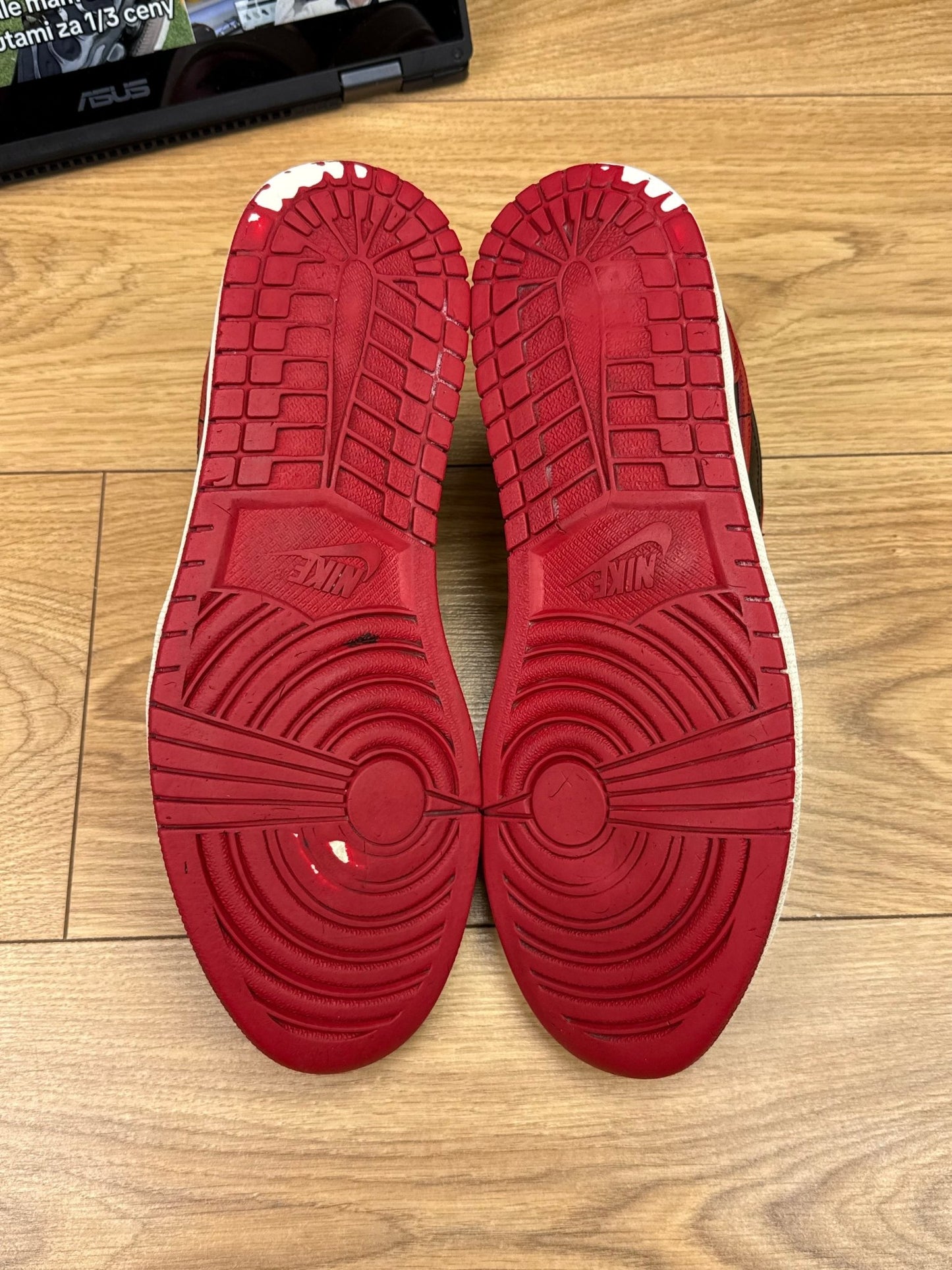 Nike Air Jordan 1 Low (45)