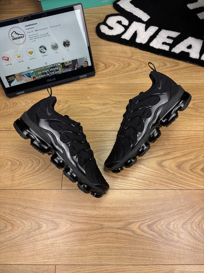 Nike Air Vapormax Plus (46)