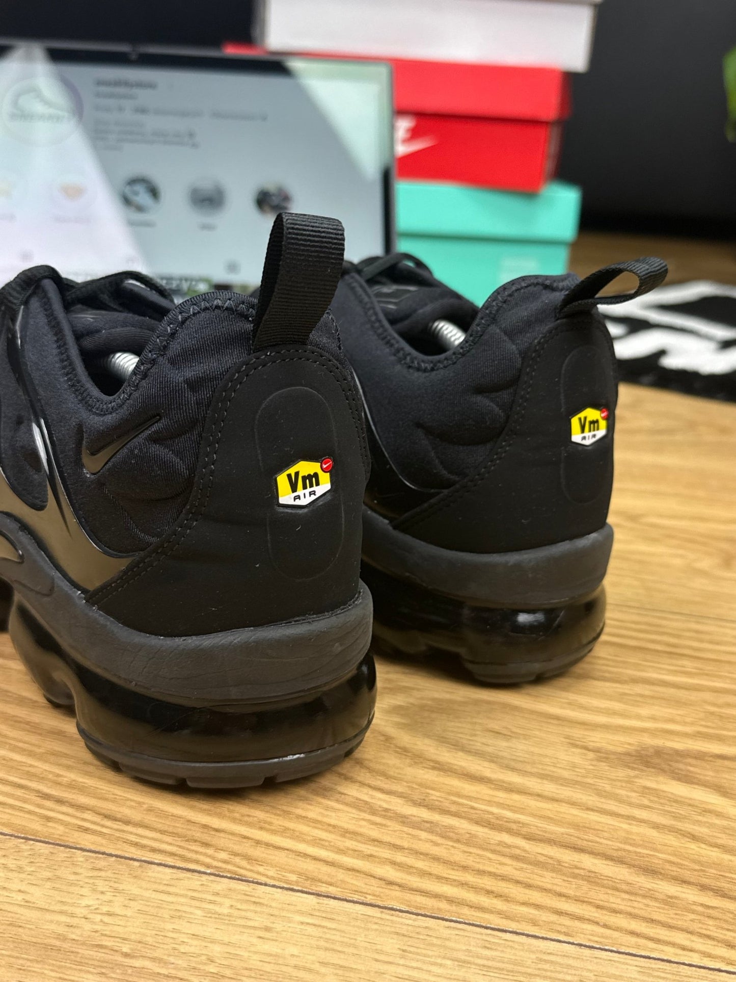 Nike Air Vapormax Plus (46)