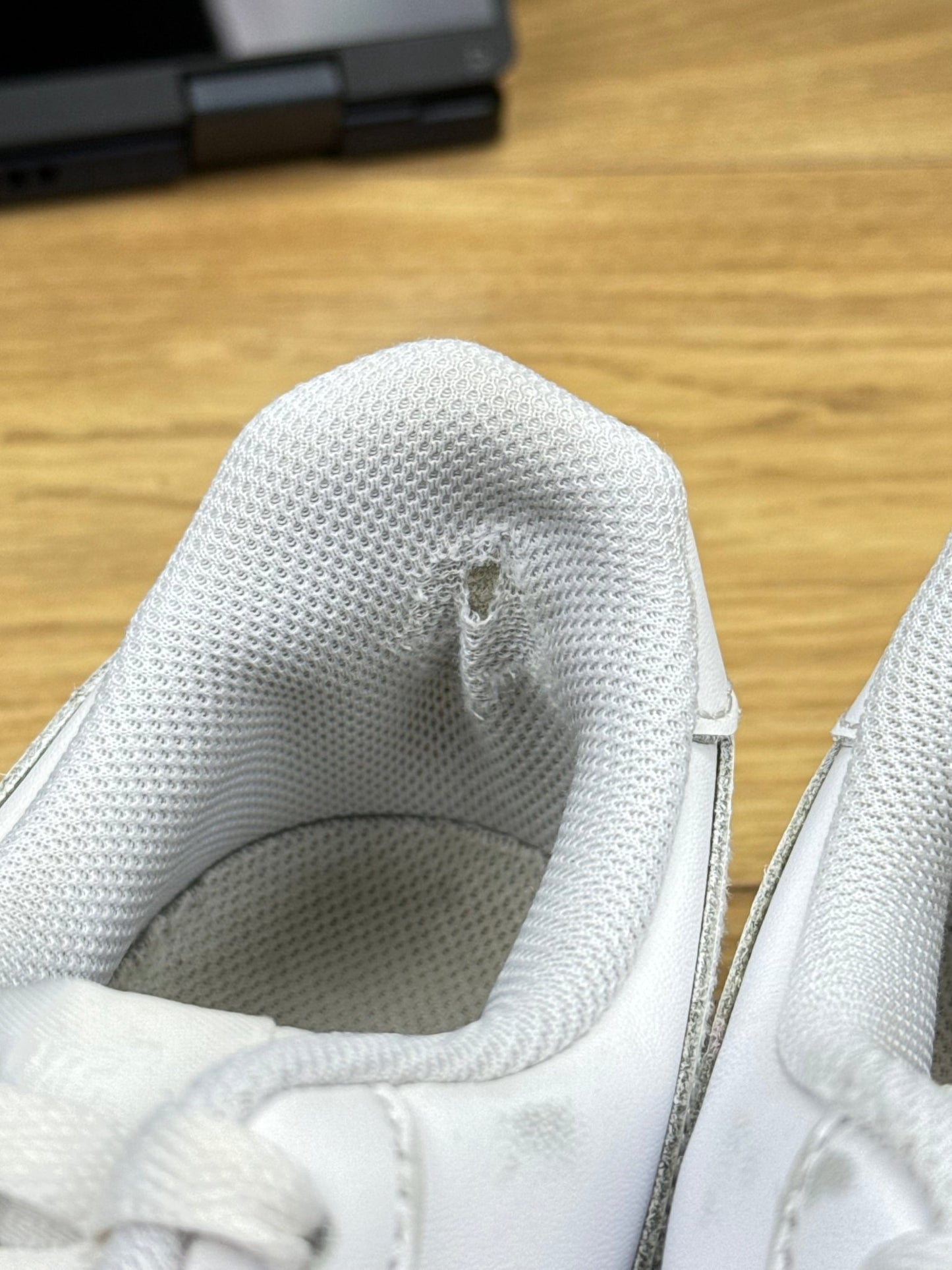 Nike Air Force 1 Low (40)