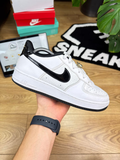 Nike Air Force 1 Low (40)