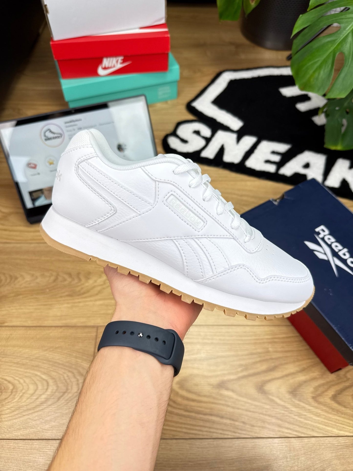 Reebok Glide (38.5)