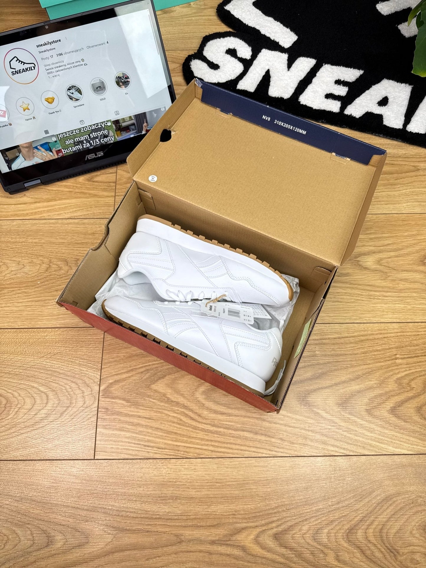 Reebok Glide (38.5)