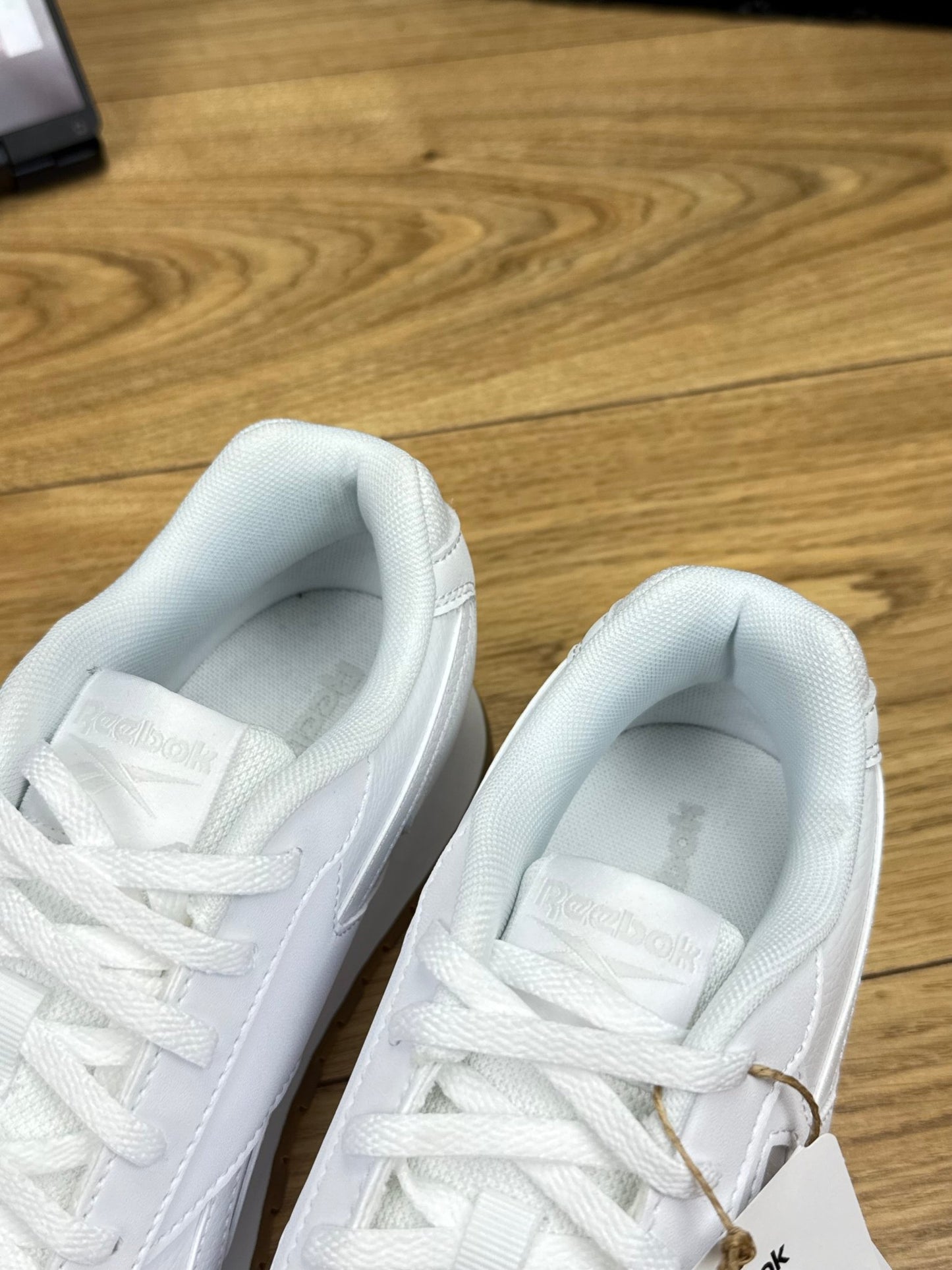 Reebok Glide (38.5)