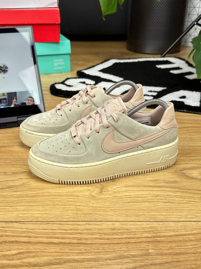 Nike Air Force 1 Sage (38.5)
