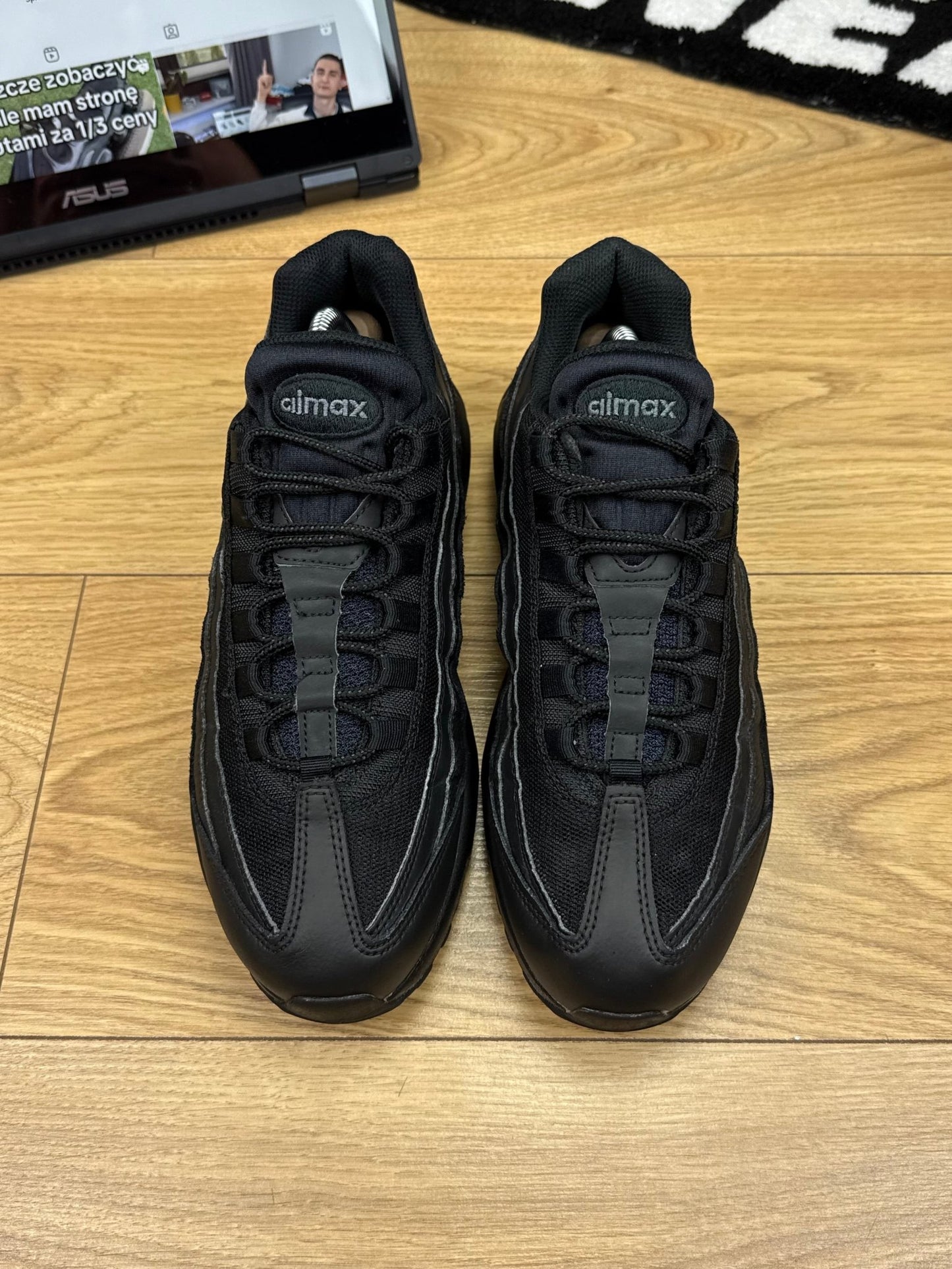 Nike Air Max 95 (42)